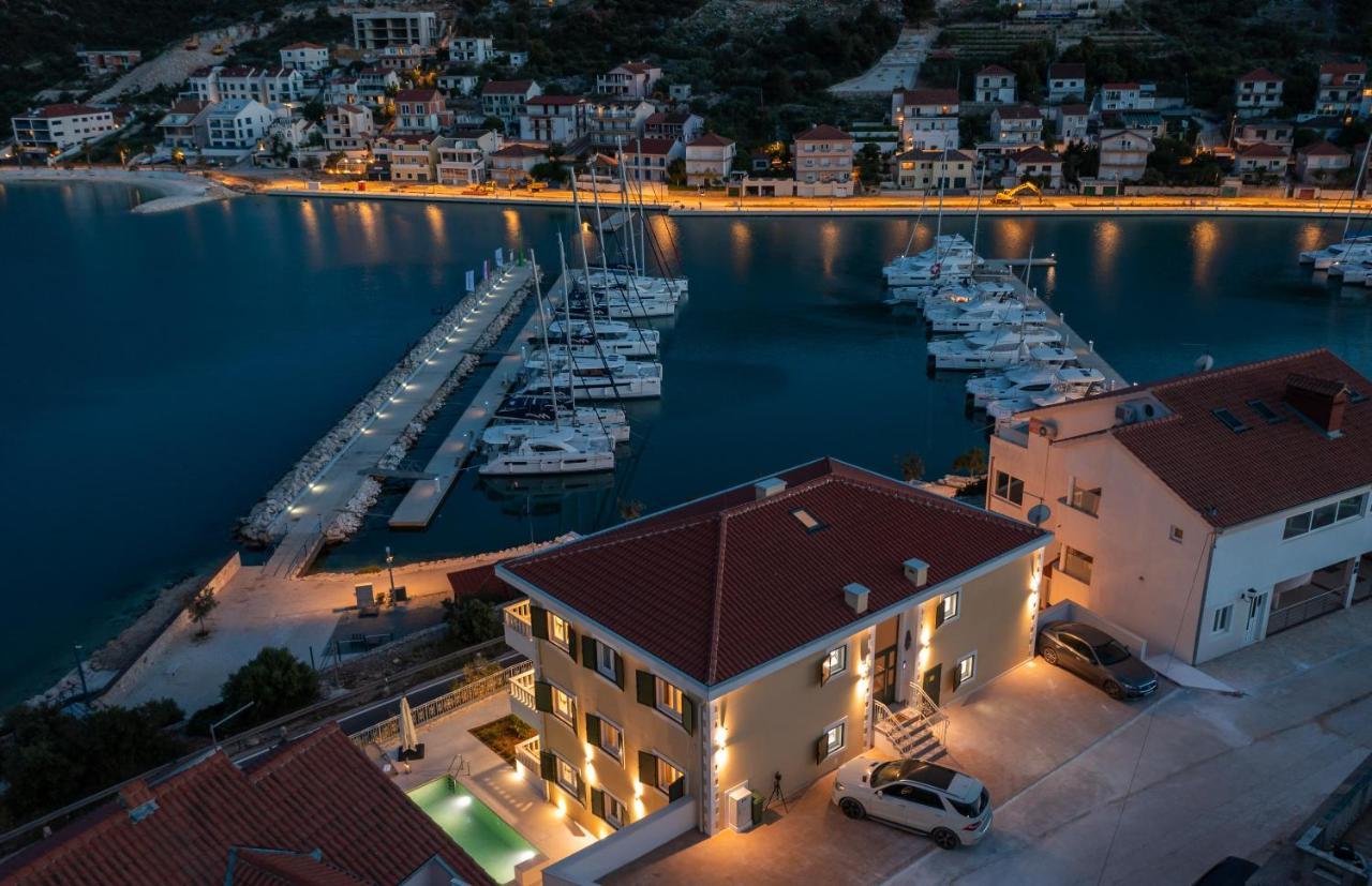 Apartments Villa Maracella Marina Exterior photo